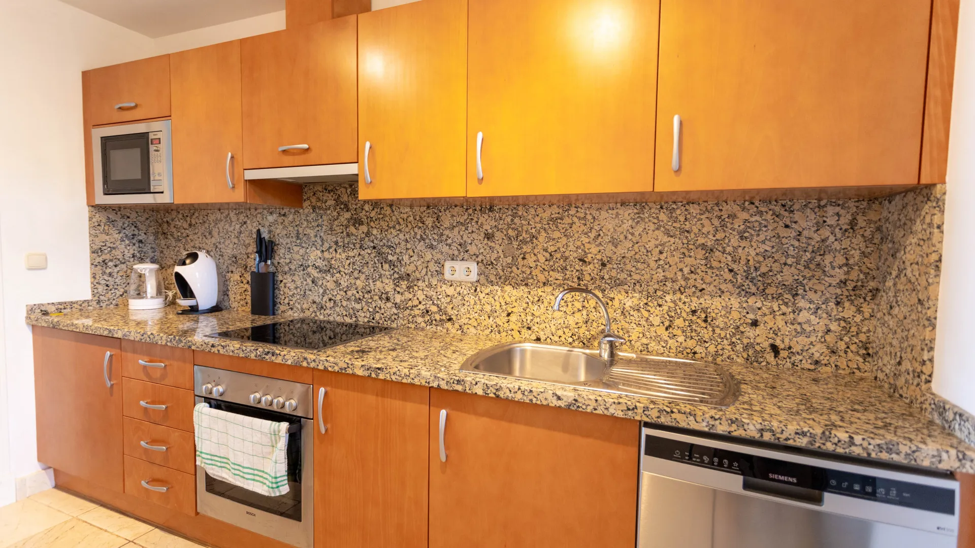 Apartment for sale in New Golden Mile