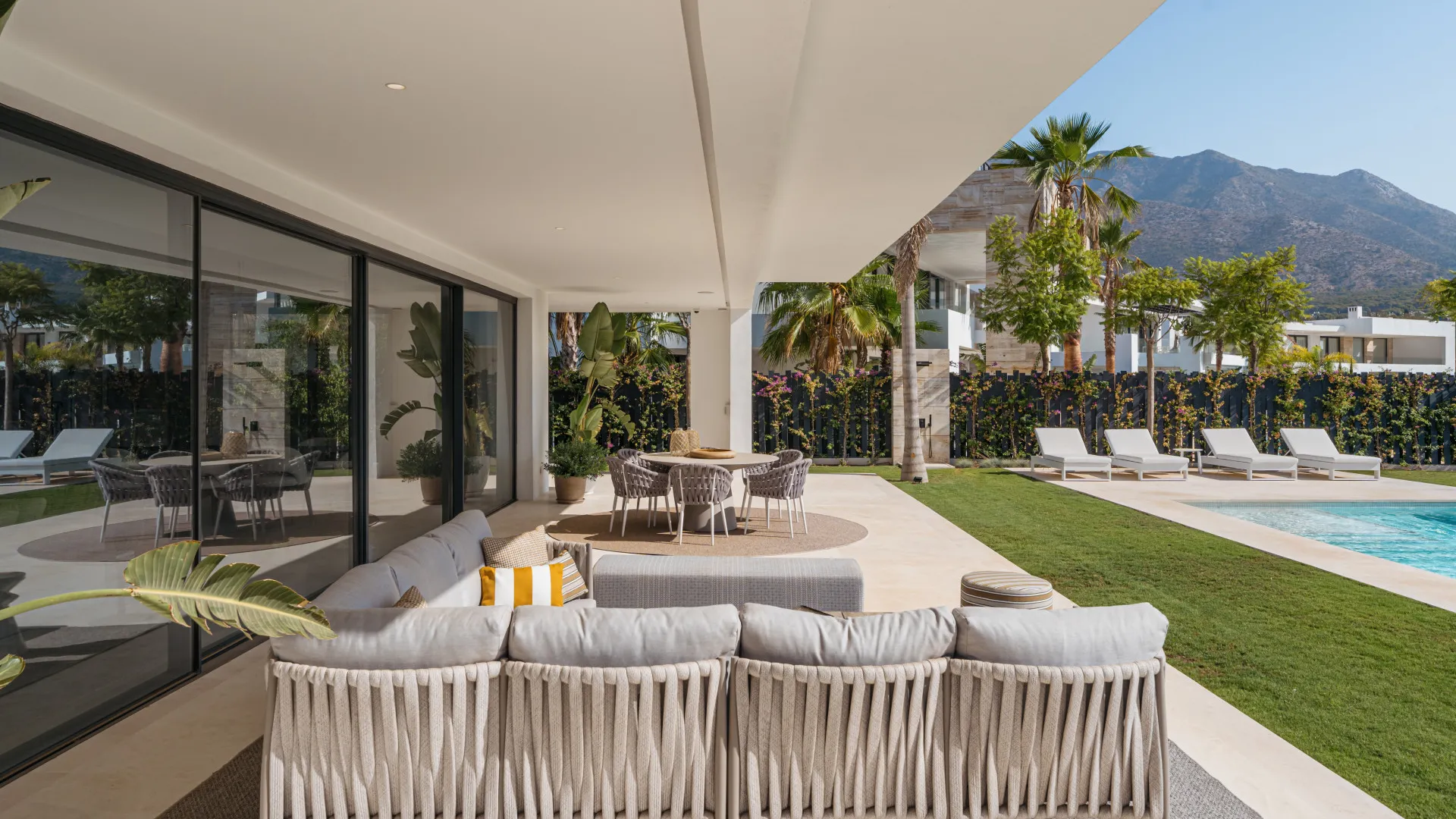 Villa en venta en Marbella Golden Mile