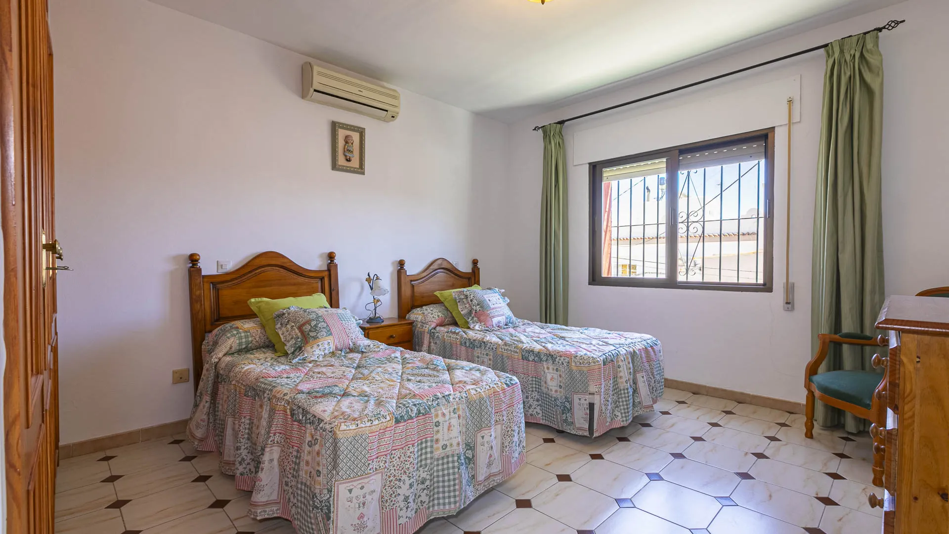 Hotel en venta en New Golden Mile