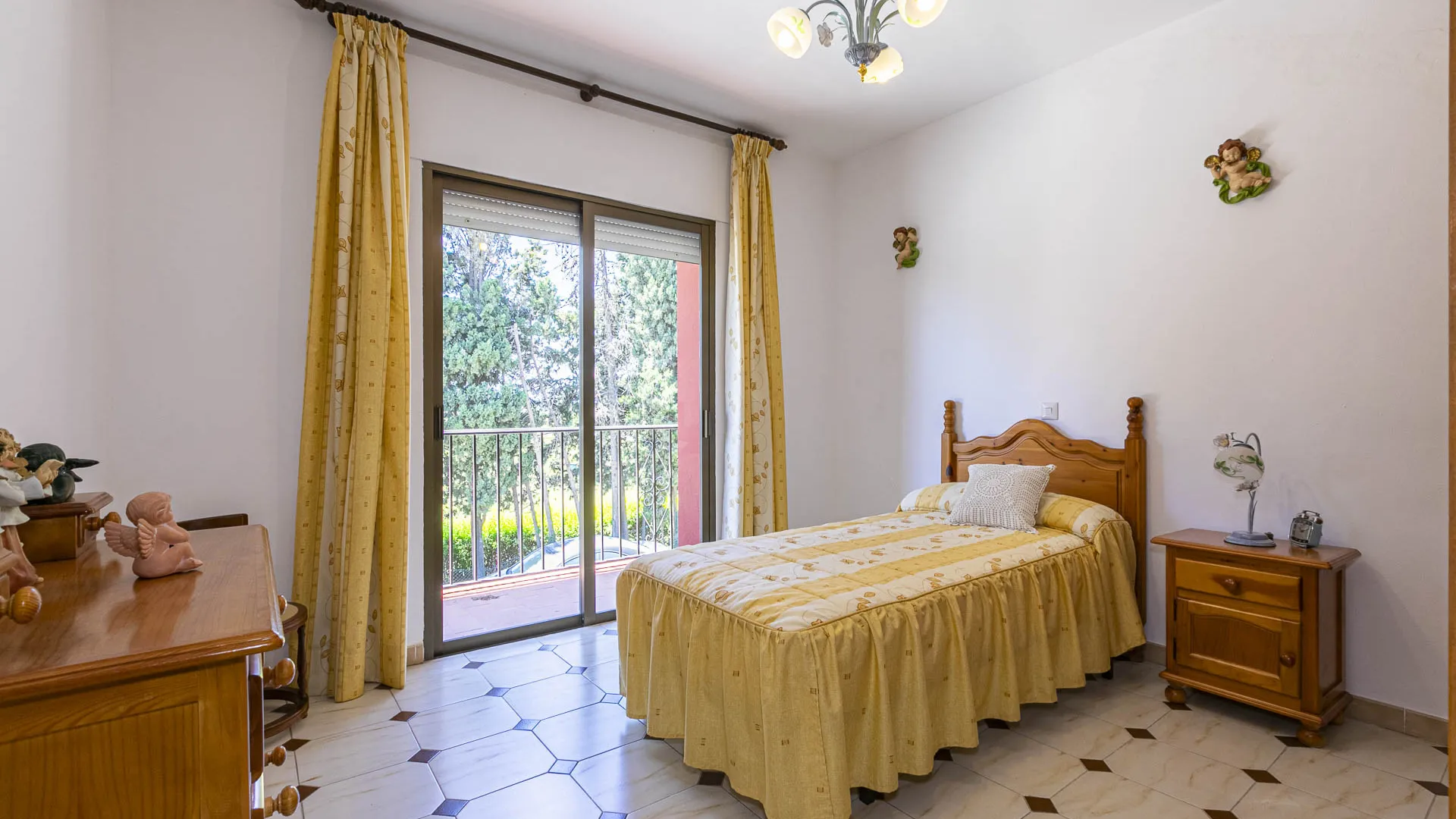 Hotel en venta en New Golden Mile