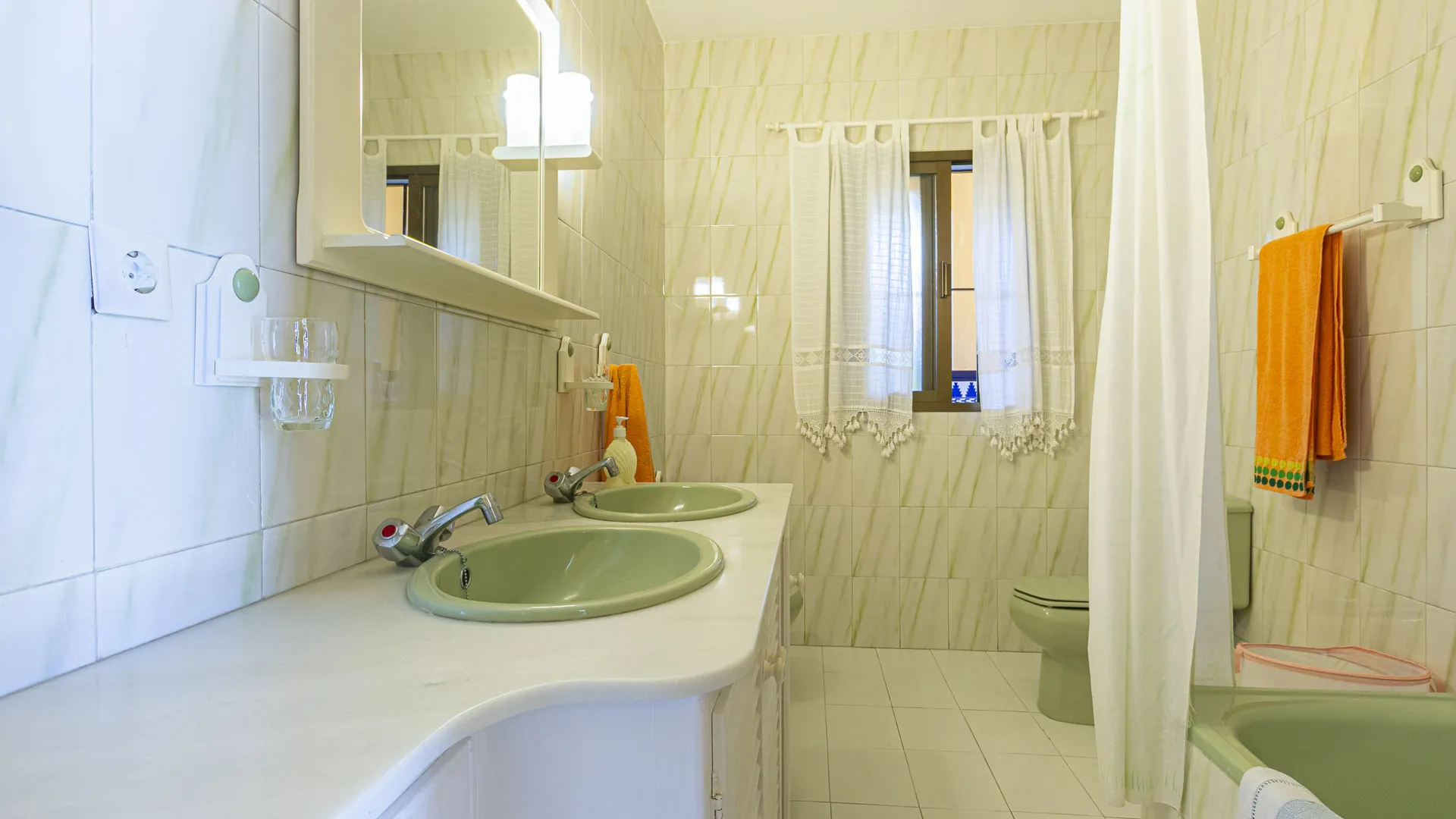 Hotel en venta en New Golden Mile