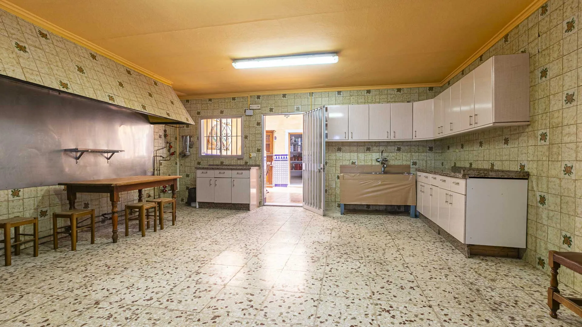 Hotel en venta en New Golden Mile