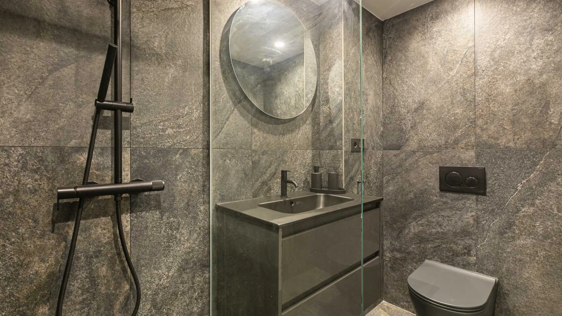 Apartment for sale in Marbella Centro with 2 bedrooms