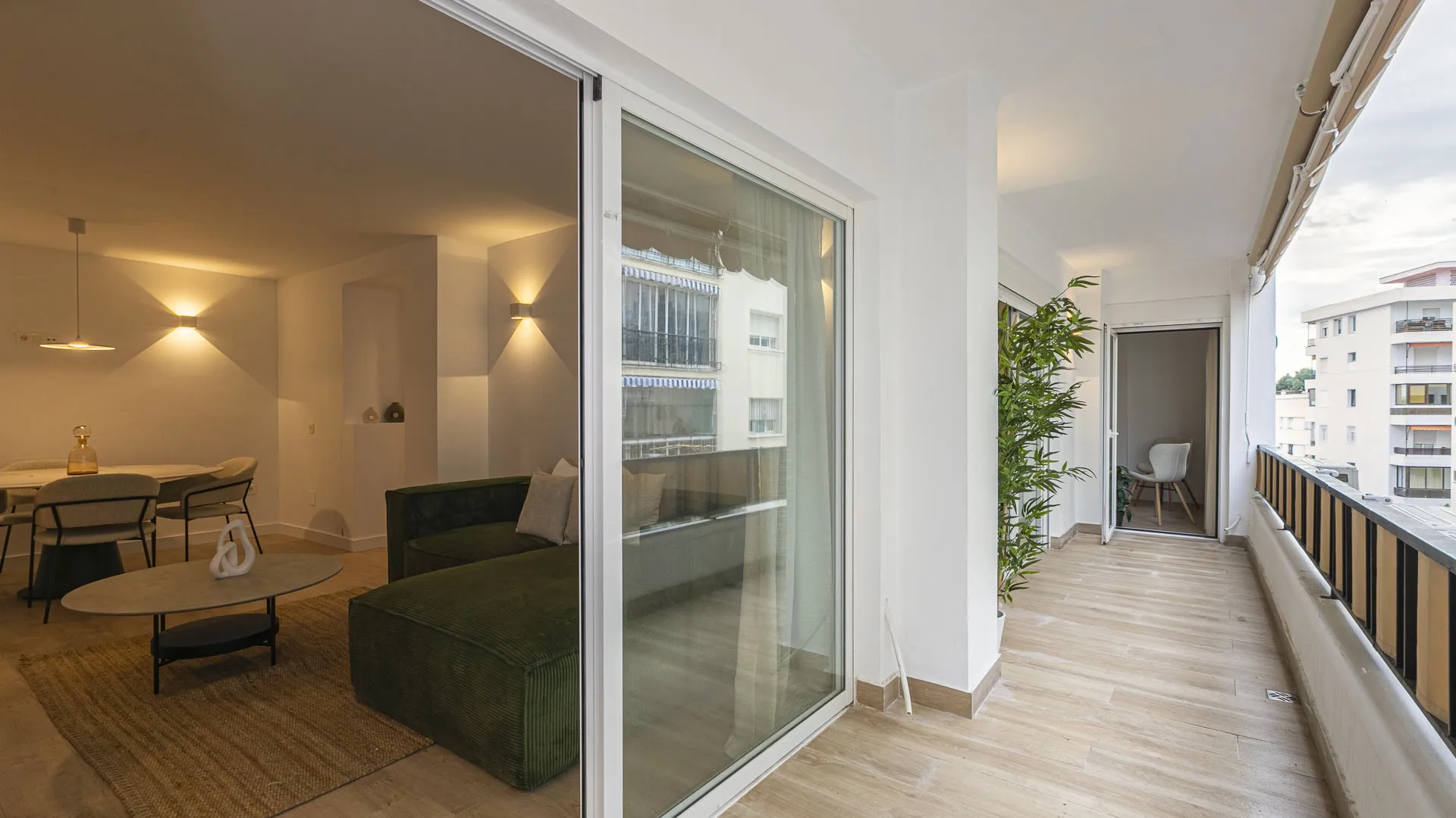 Apartment for sale in Marbella Centro with 2 bedrooms