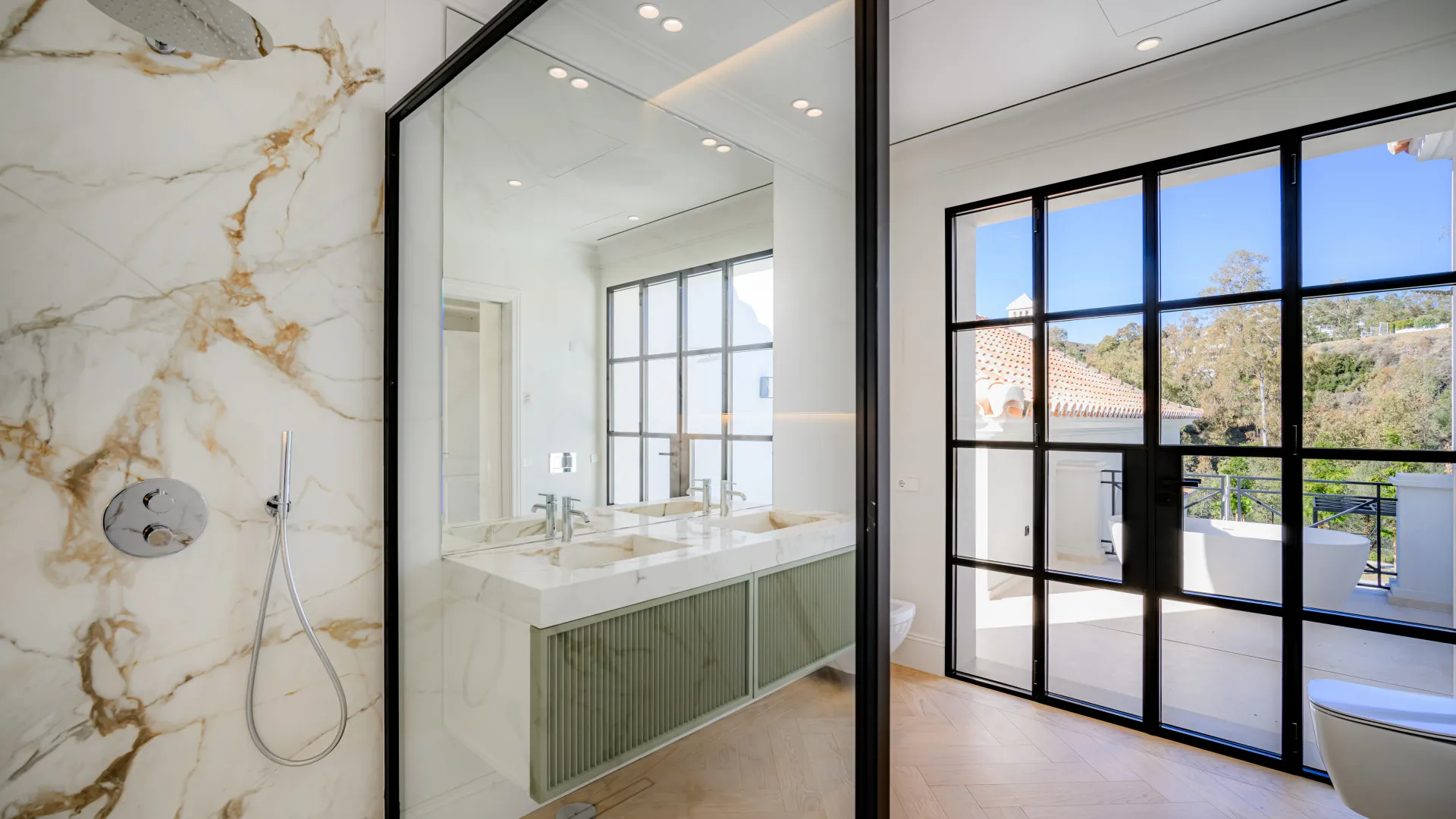 Se vende villa en Nueva Andalucia