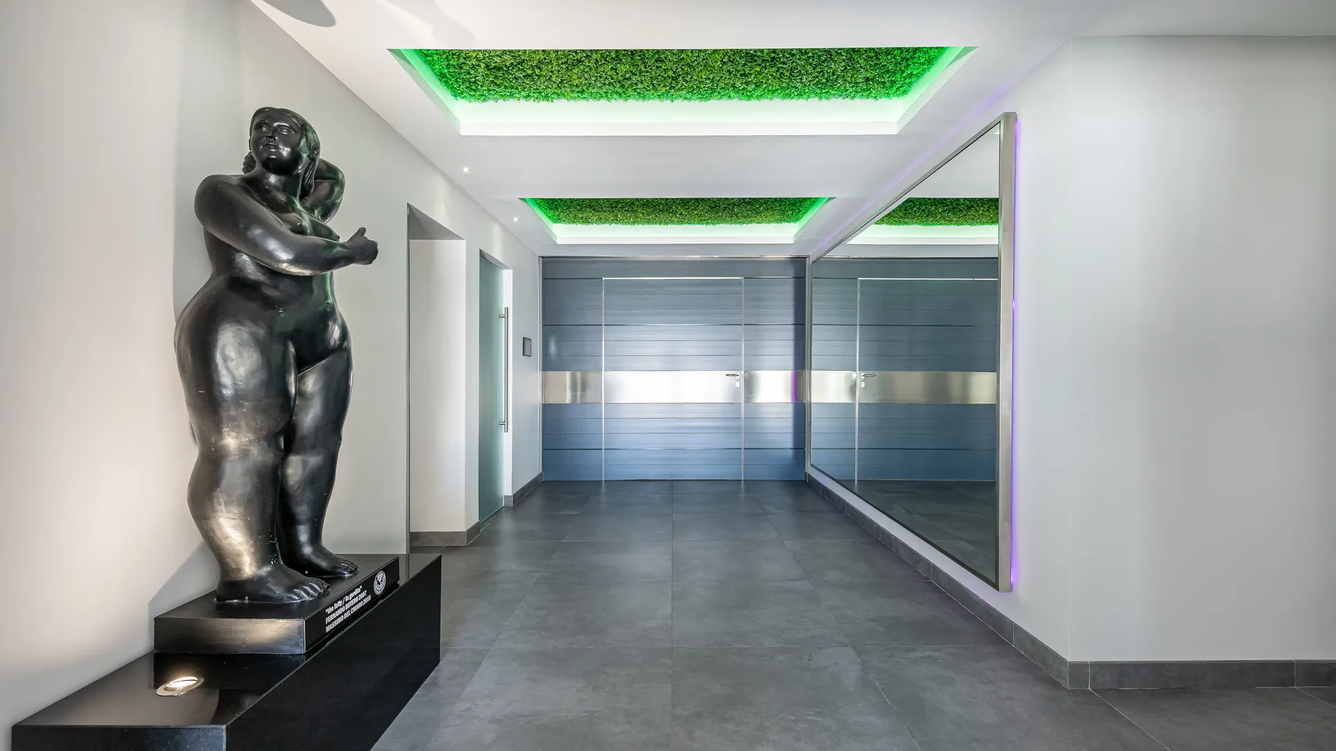 Se vende villa con 4 dormitorios en Mijas