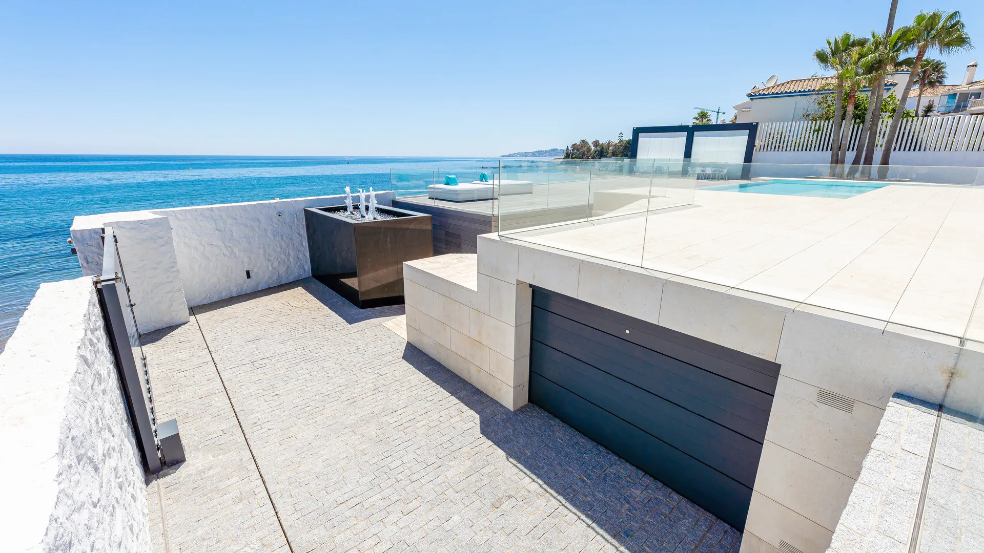 Se vende villa con 4 dormitorios en Mijas