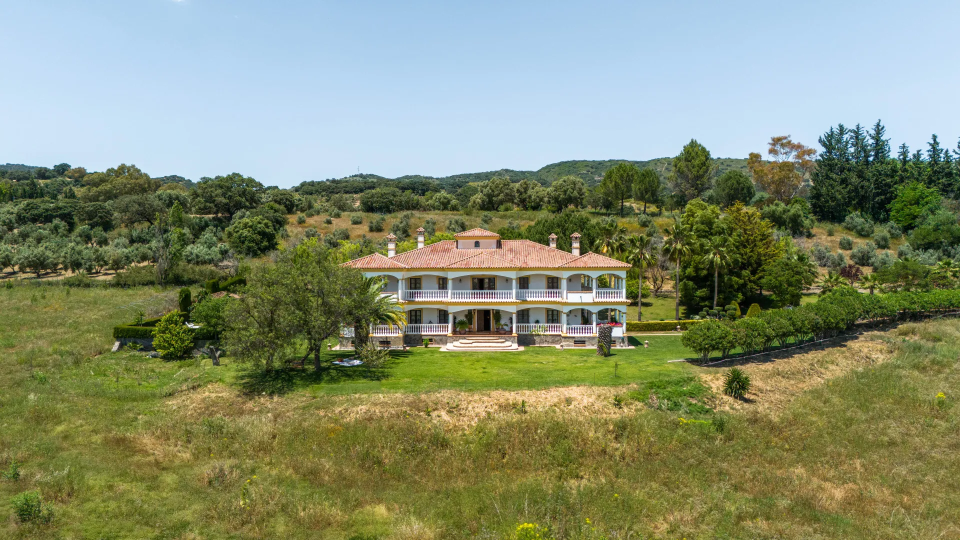 Finca with 5 bedrooms for sale in Ronda