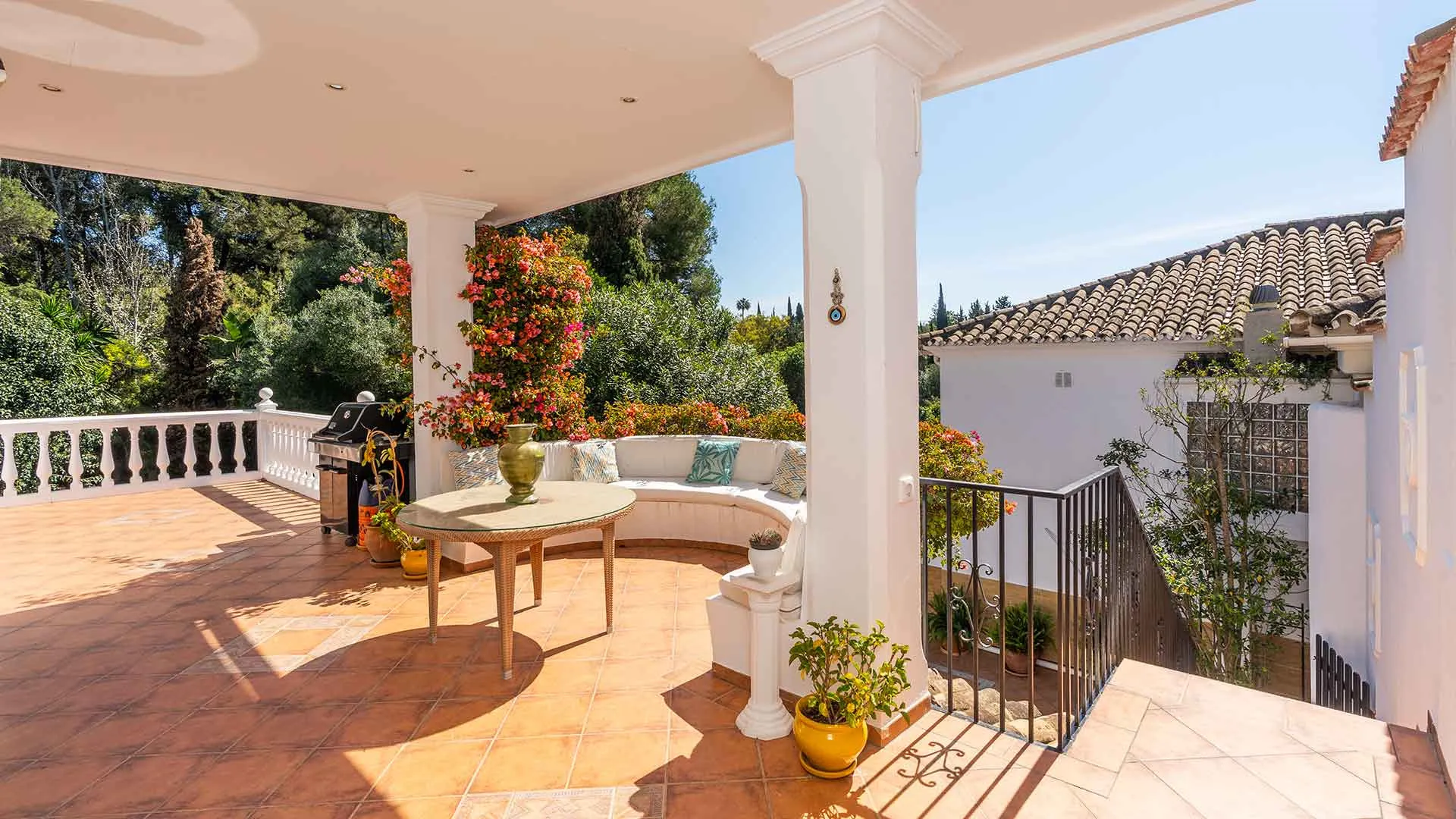 For sale villa in Marbella Hill Club