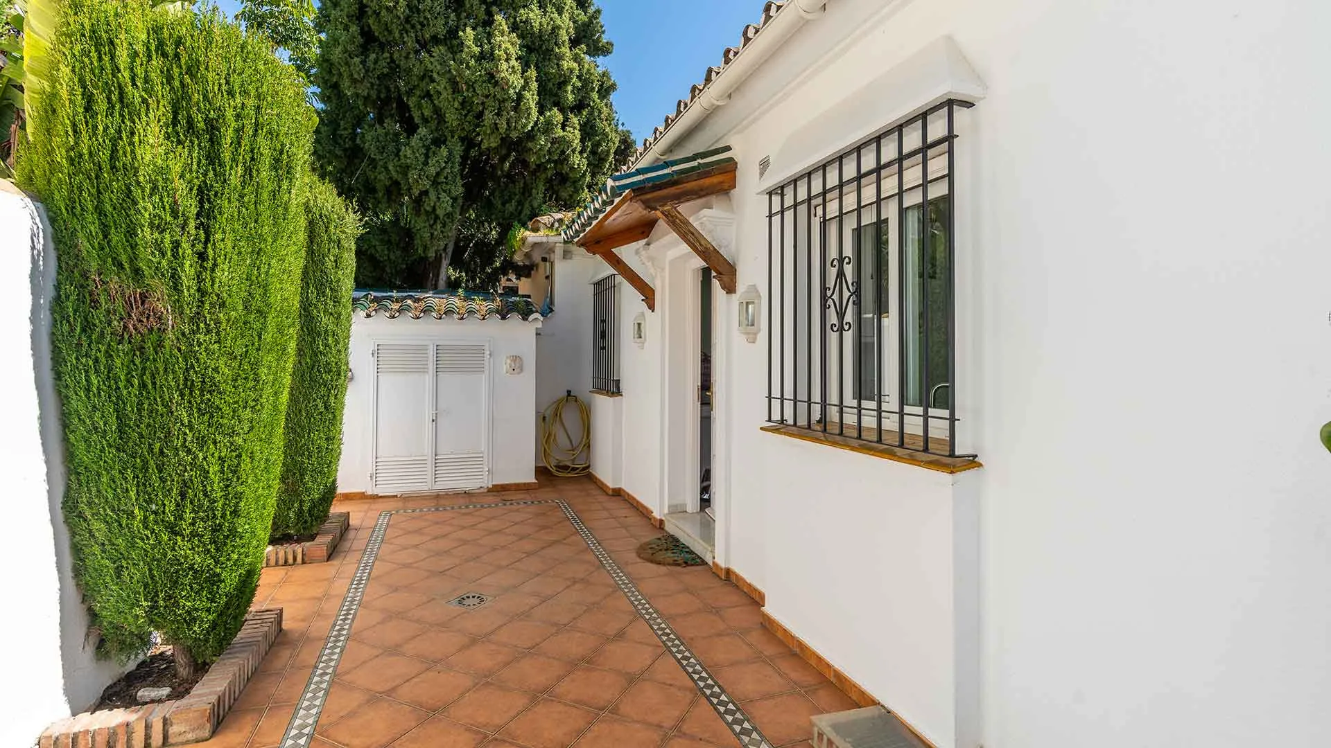For sale villa in Marbella Hill Club