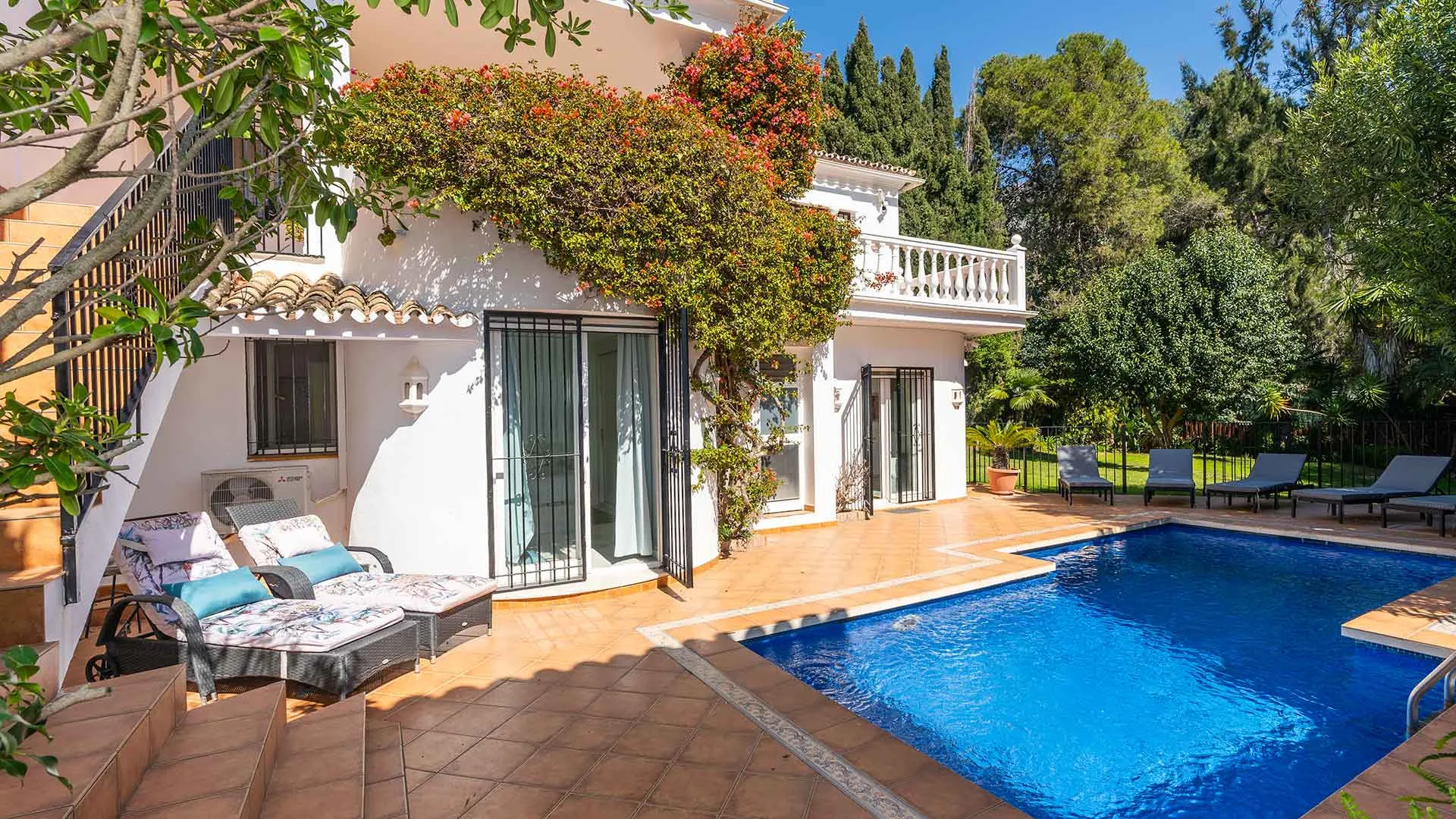 For sale villa in Marbella Hill Club