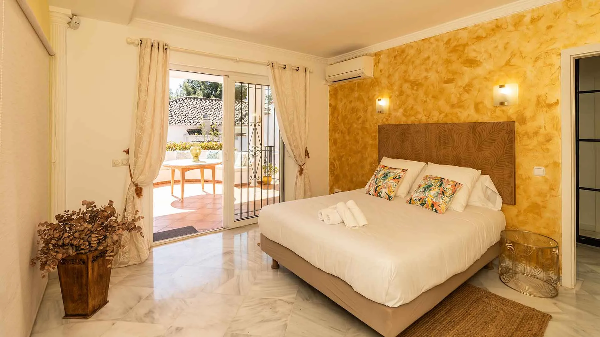 For sale villa in Marbella Hill Club