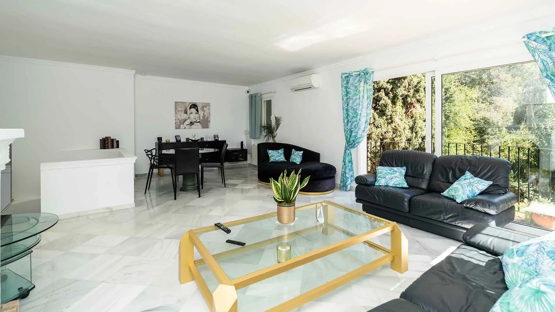 For sale villa in Marbella Hill Club