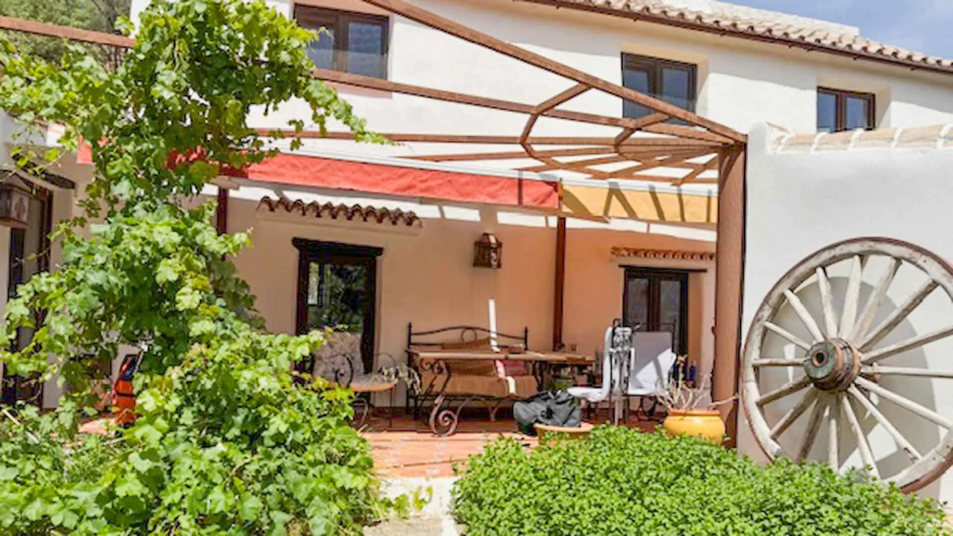 Casares, finca en venta