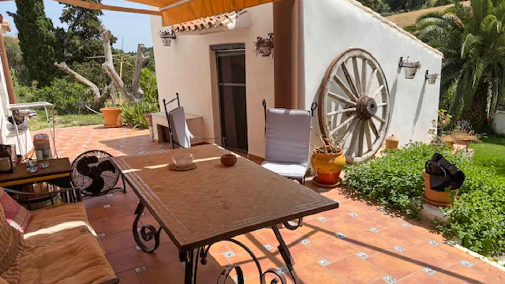 Casares, finca en venta