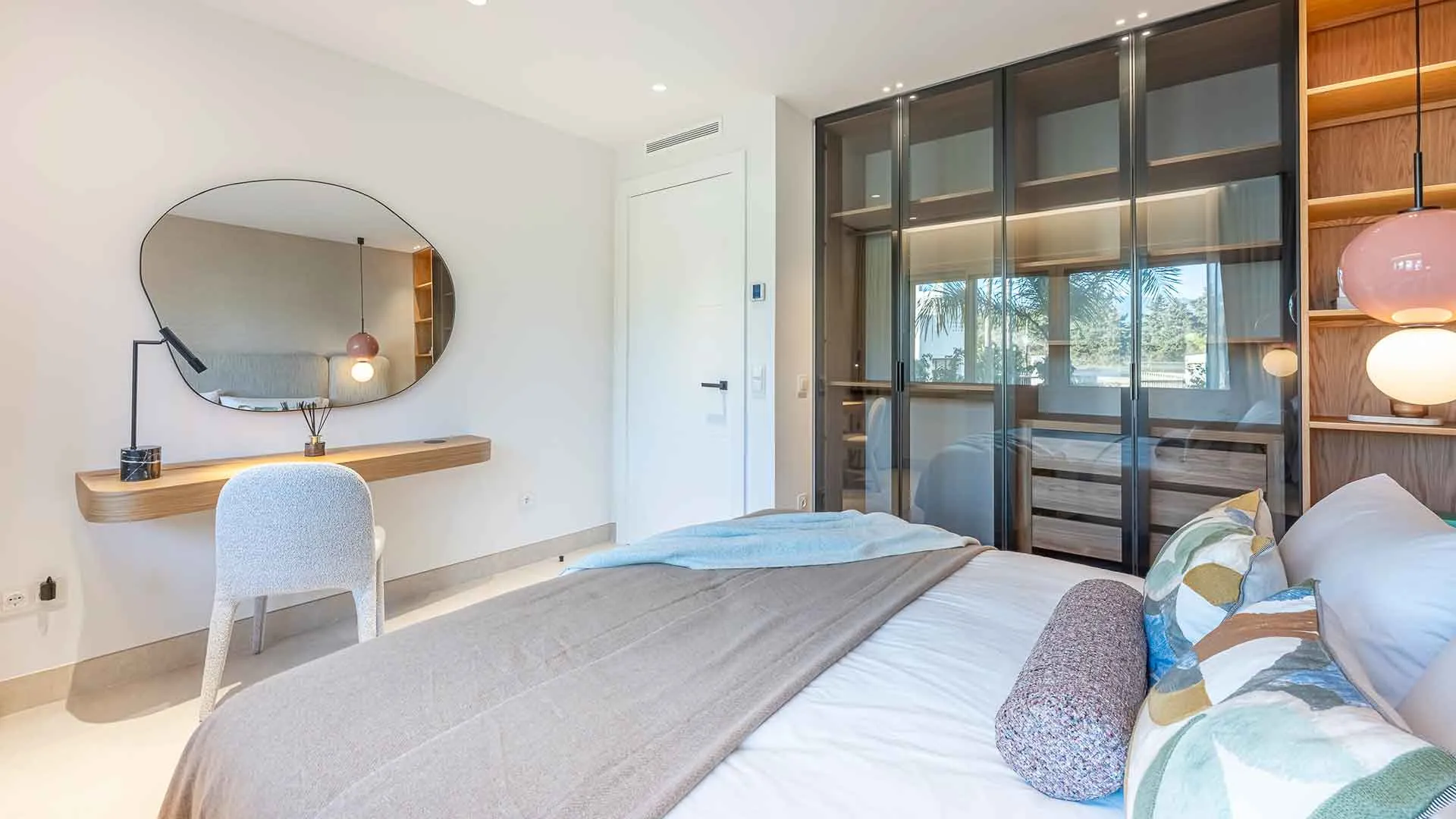 3 bedrooms apartment in Bahía del Velerín for sale