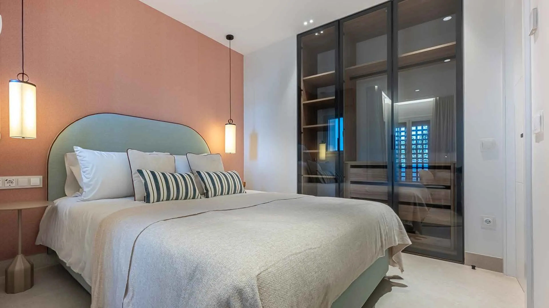 3 bedrooms apartment in Bahía del Velerín for sale