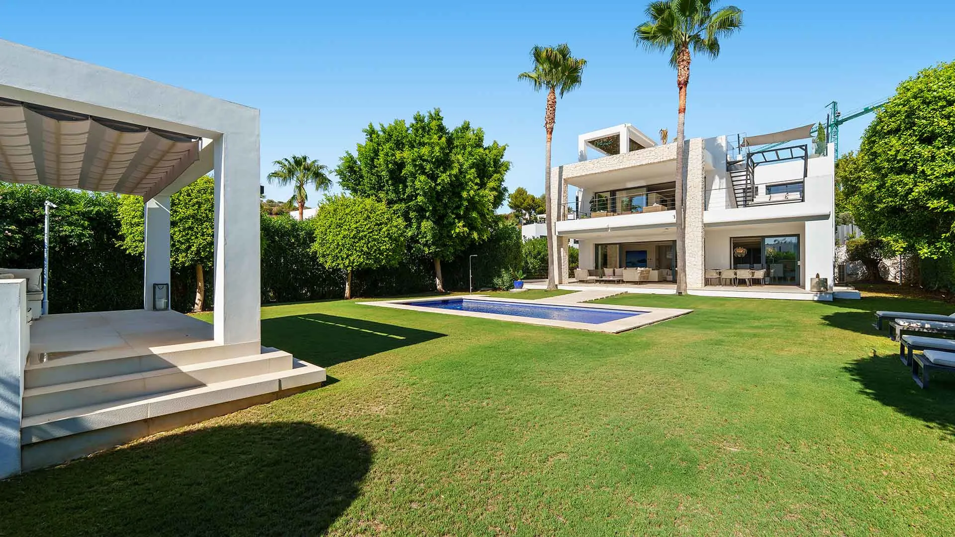 For sale villa in Los Olivos