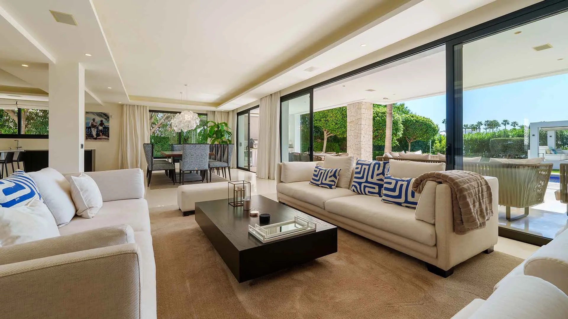 For sale villa in Los Olivos
