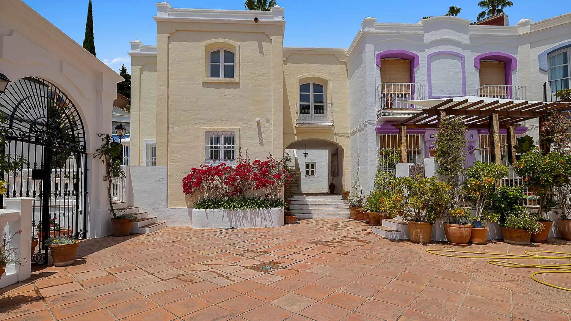 3 bedrooms La Heredia town house for sale