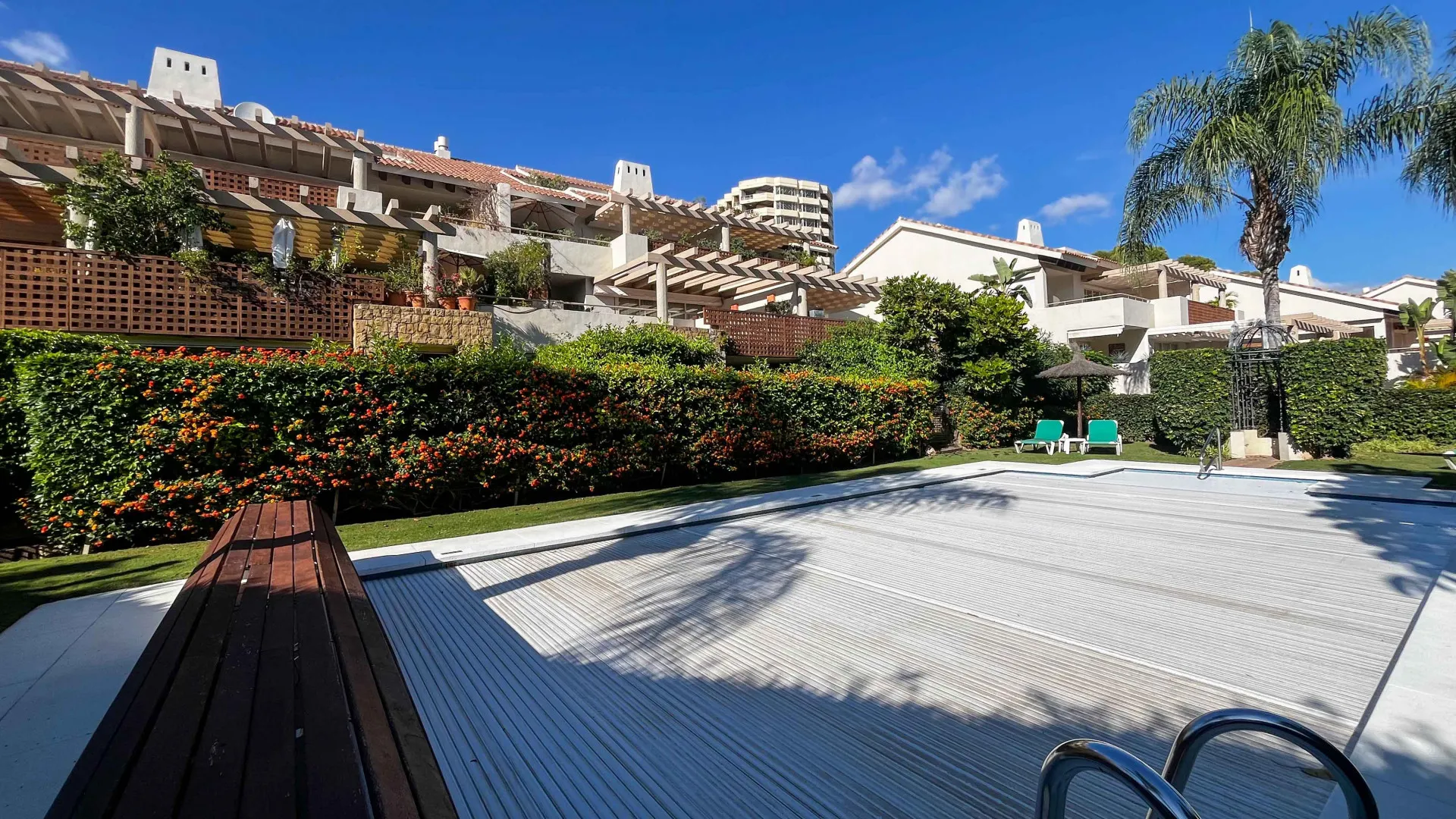 3 bedrooms apartment in Golf Gardens for sale