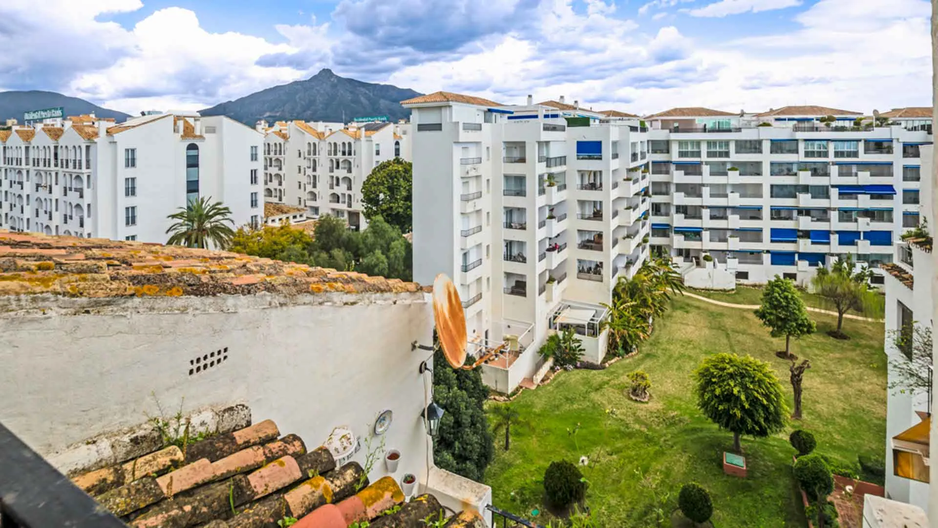 Penthouse for sale in Jardines del Puerto with 3 bedrooms