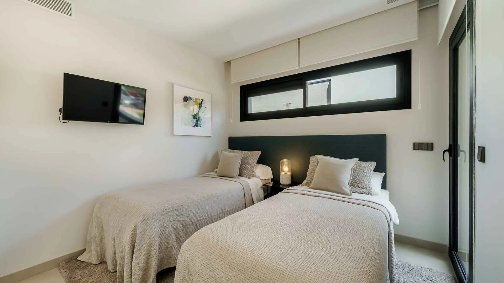 Marbella - Puerto Banus, villa pareada con 5 dormitorios a la venta