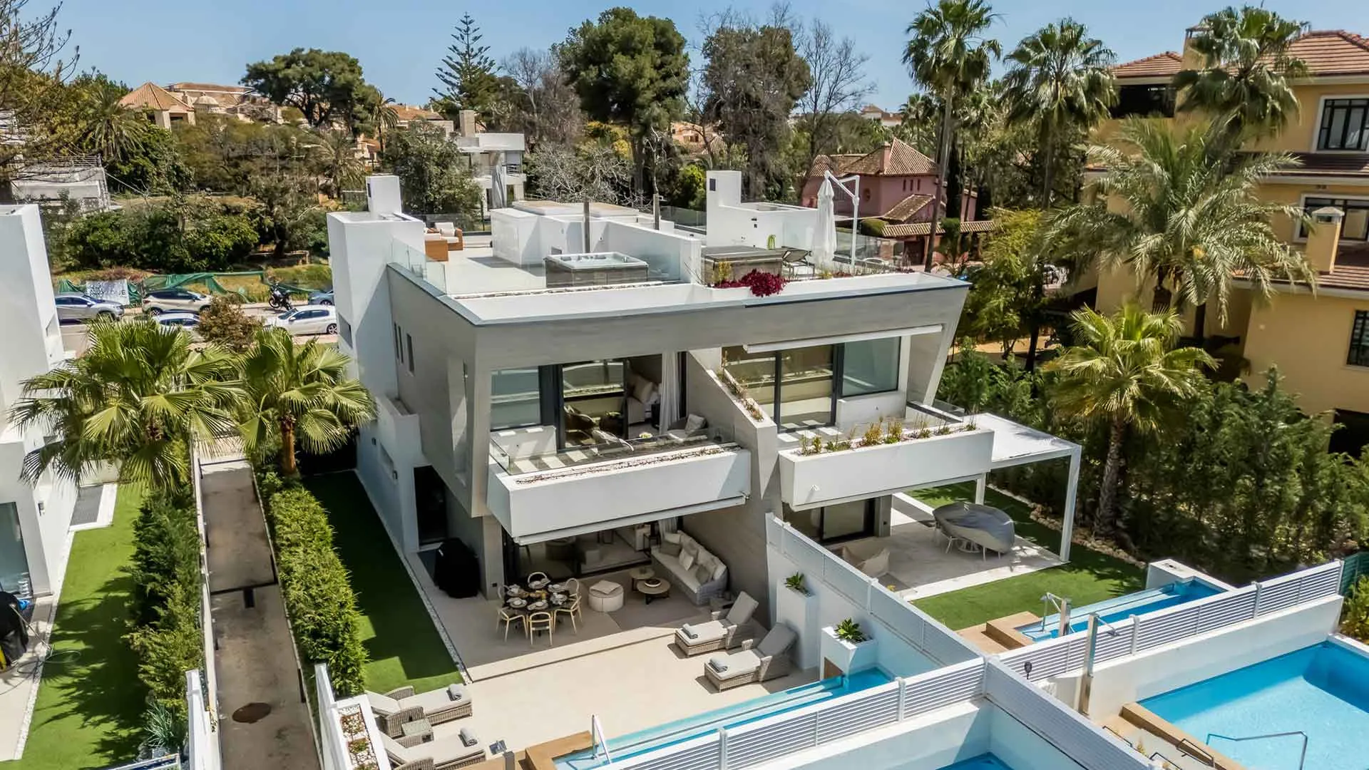 Marbella - Puerto Banus, villa pareada con 5 dormitorios a la venta