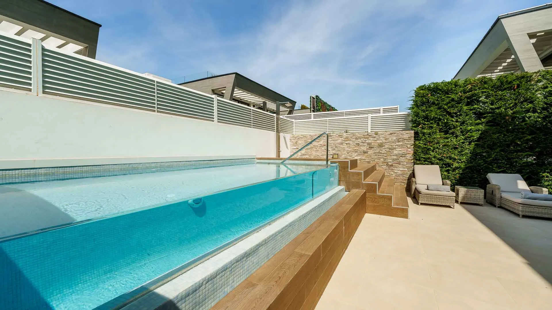 Marbella - Puerto Banus, villa pareada con 5 dormitorios a la venta