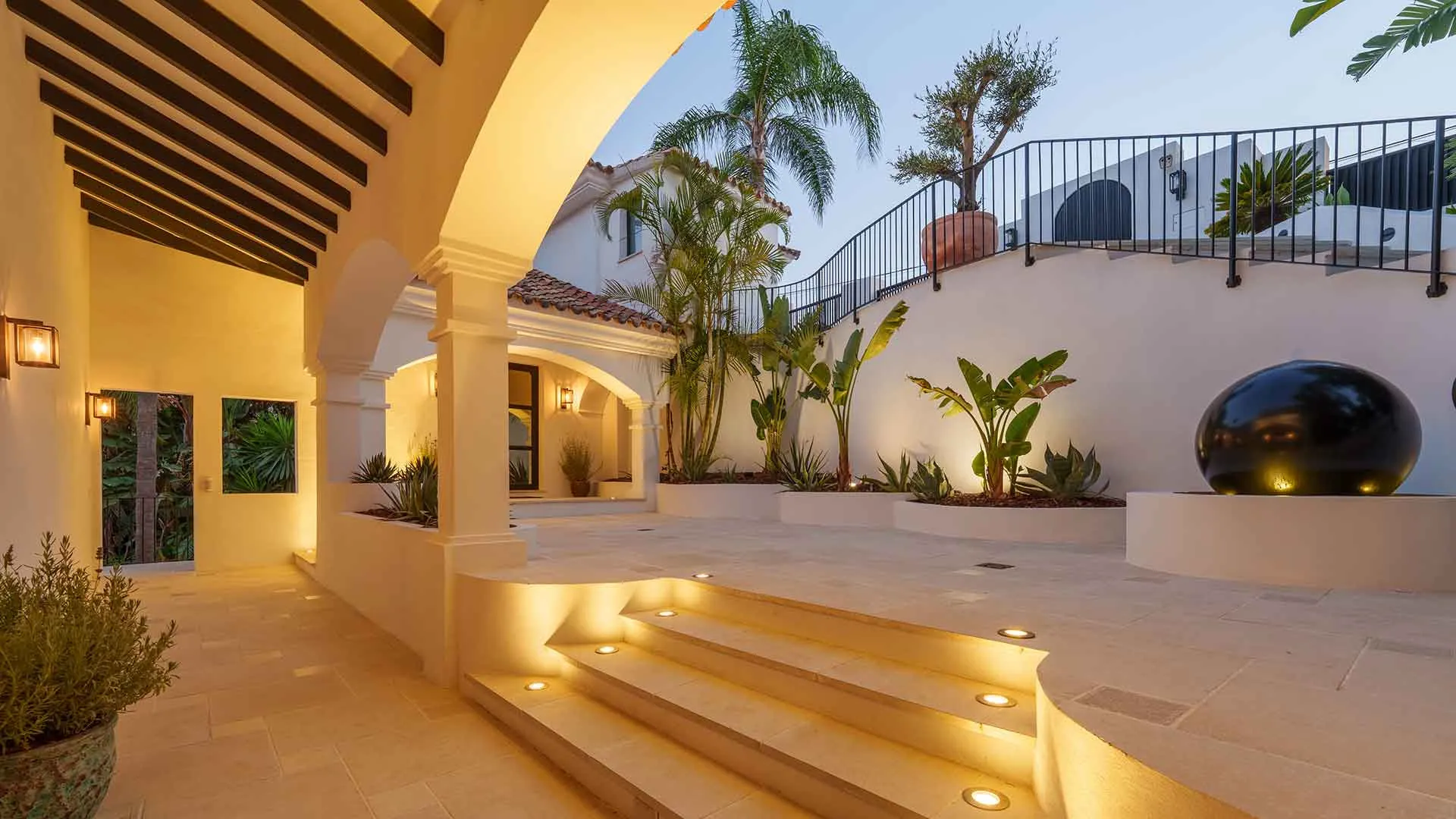 Nueva Andalucia, villa a la venta