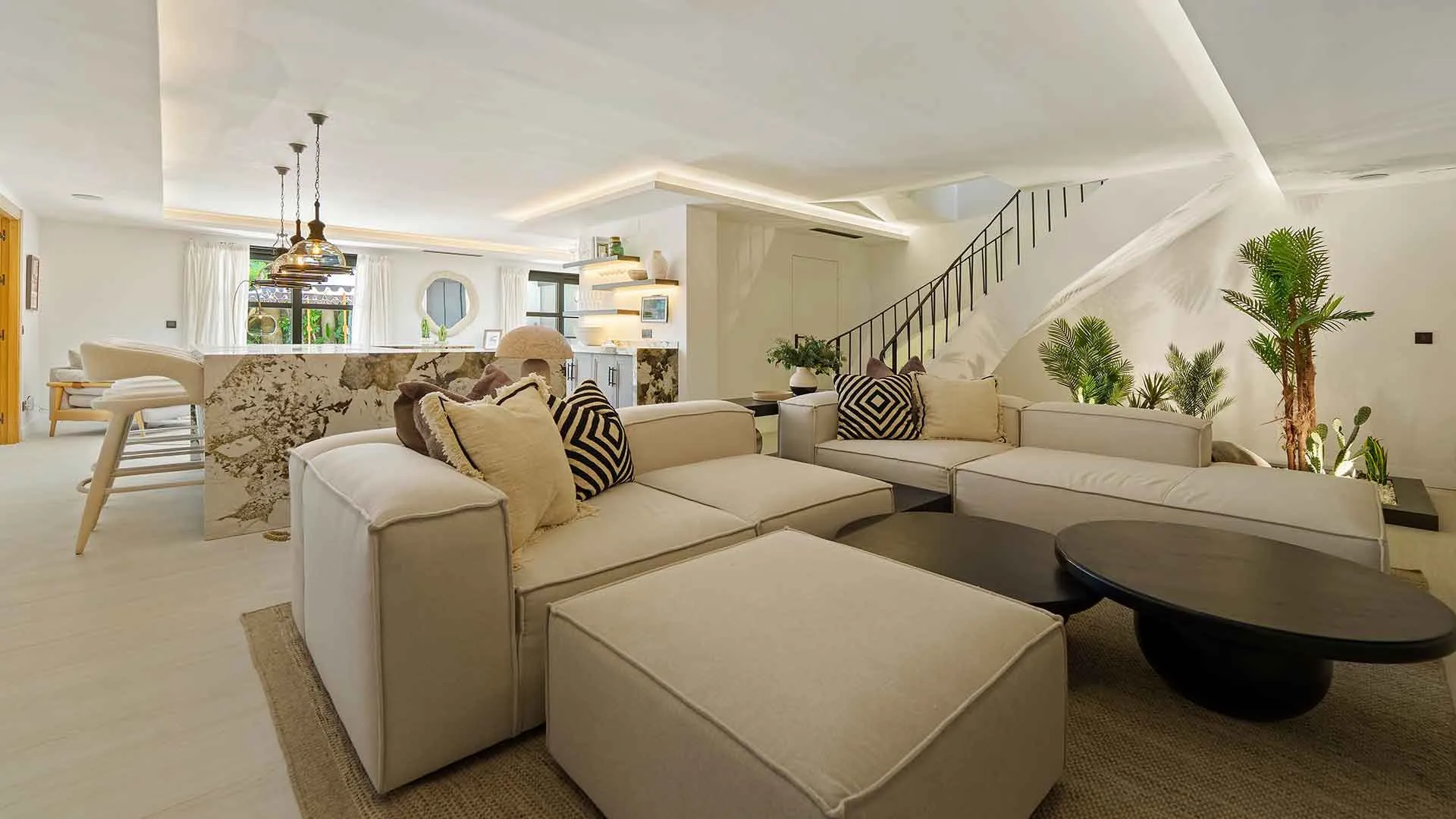 Nueva Andalucia, villa a la venta