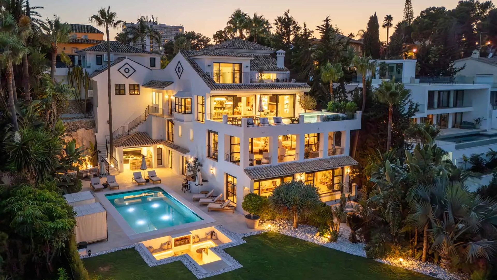 Nueva Andalucia, villa a la venta