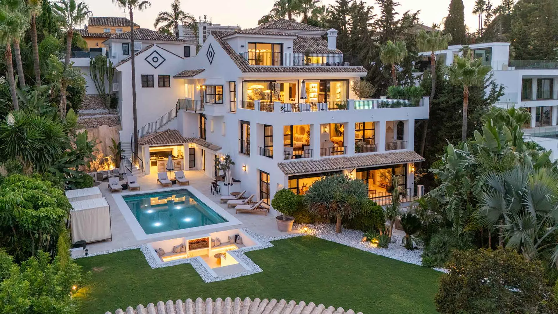 Nueva Andalucia, villa a la venta