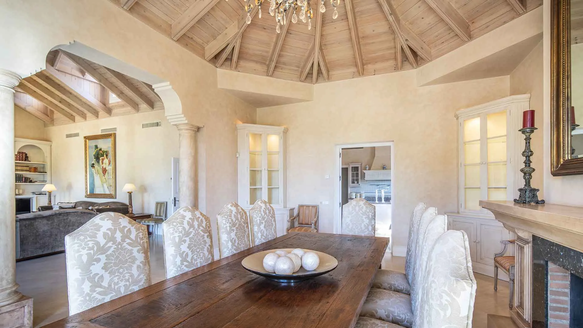 Villa en venta en Altos Reales