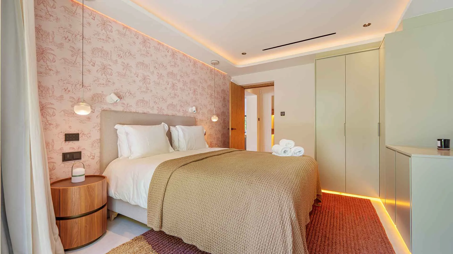 Villa en venta de 5 dormitorios en Cortijo Blanco