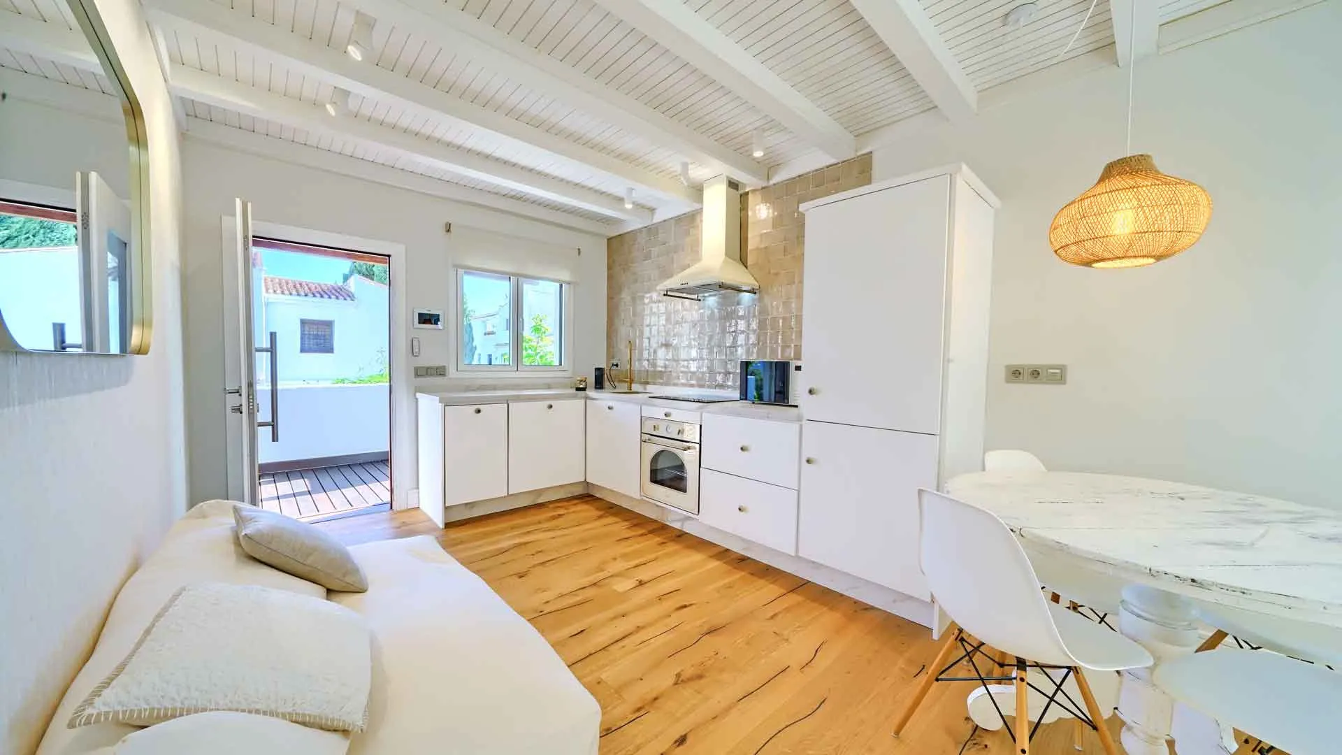 For sale town house in Las Cancelas