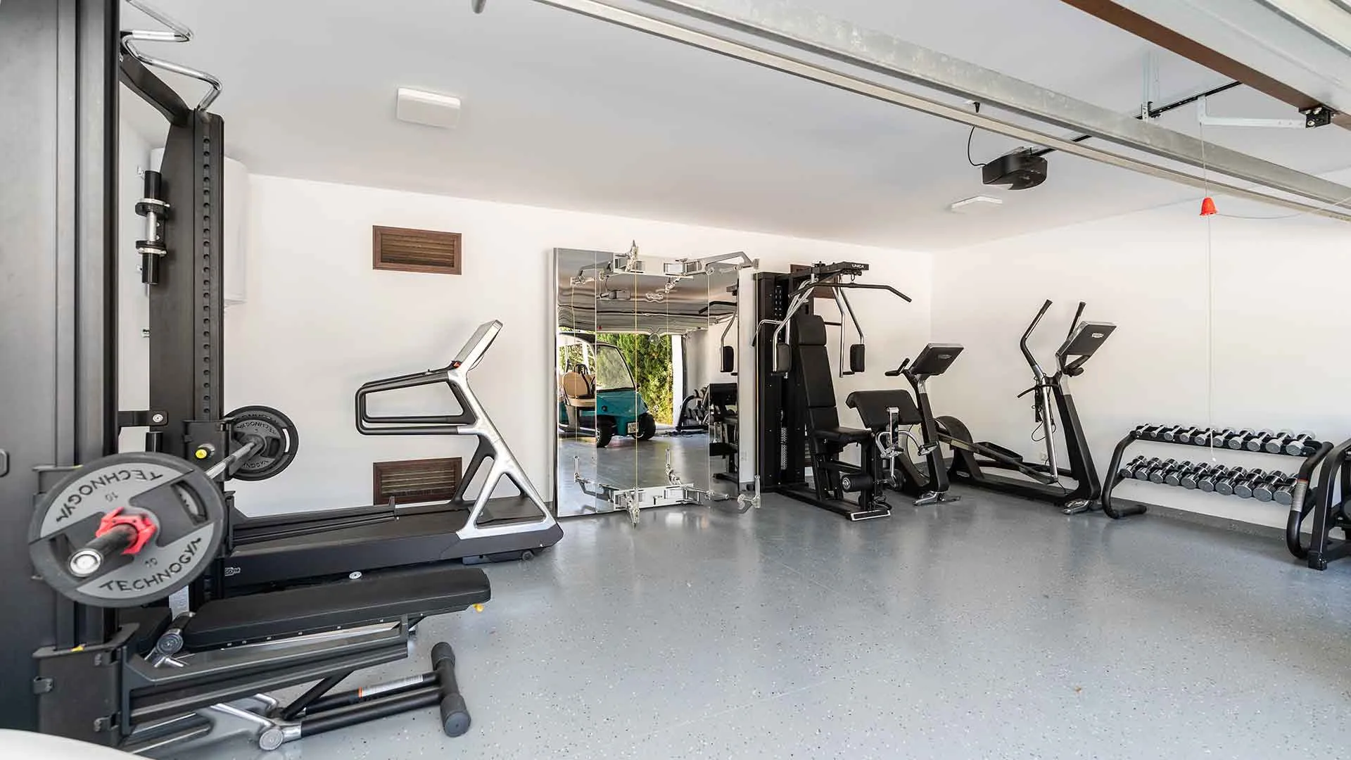 For sale Guadalmina Baja 6 bedrooms villa