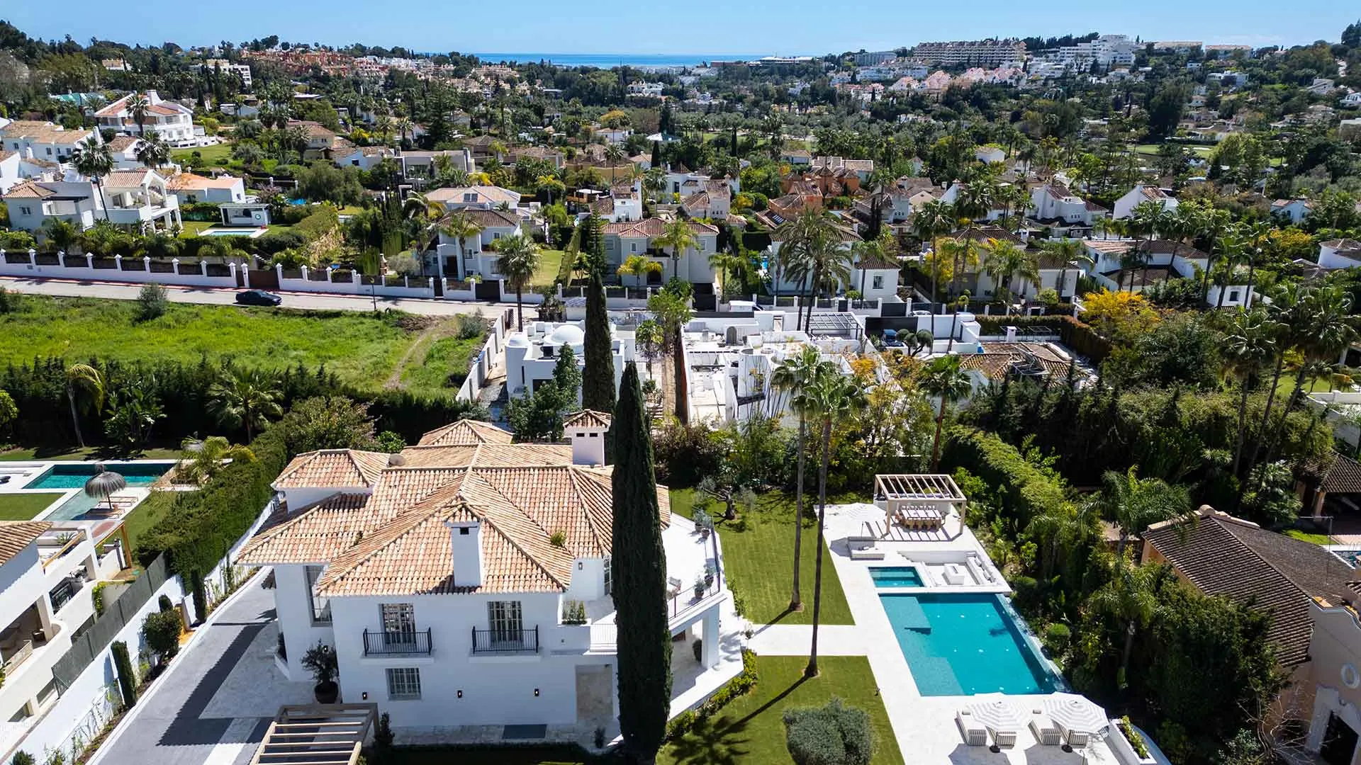 Nueva Andalucia, villa a la venta con 5 dormitorios