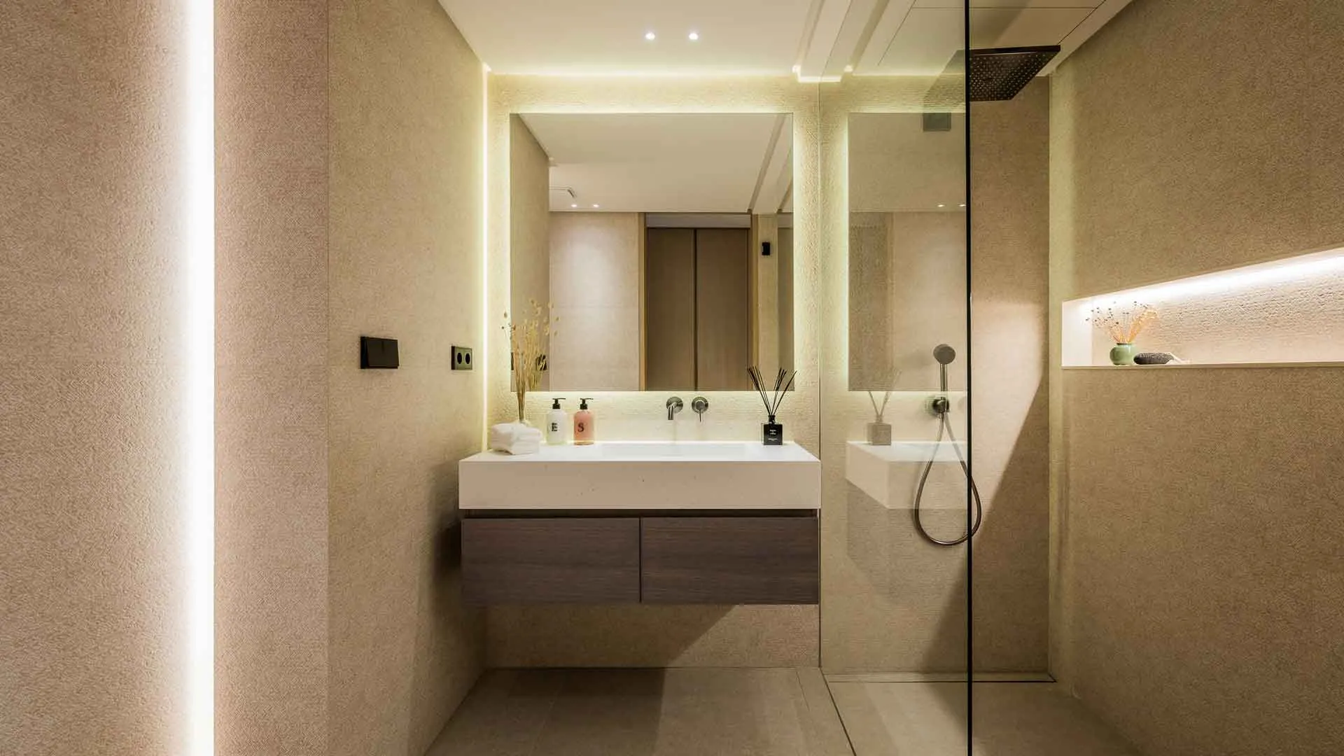 Se vende villa en Los Naranjos Golf con 4 dormitorios