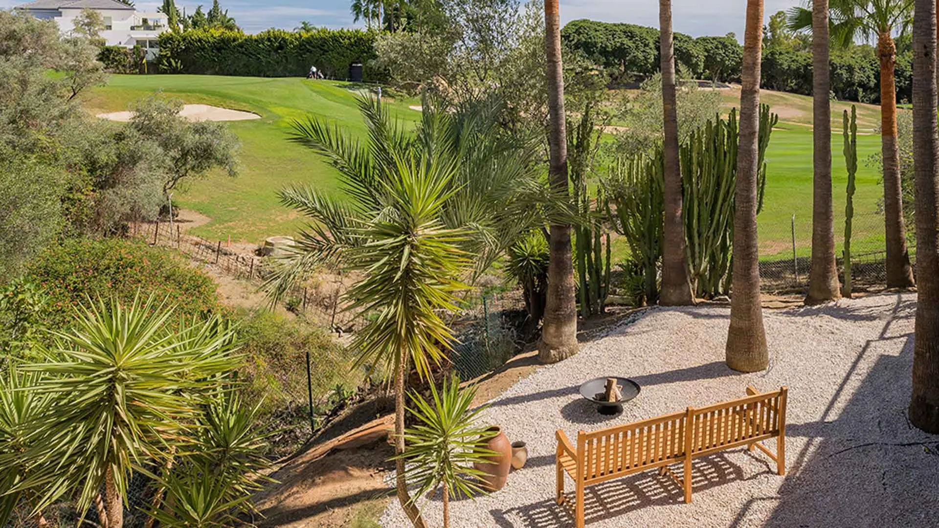 Se vende villa en Los Naranjos Golf con 4 dormitorios