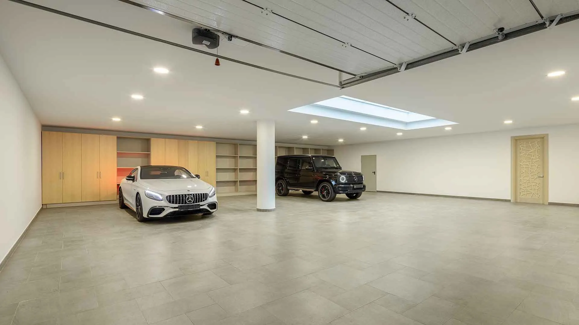 Villa en venta con 5 dormitorios en Nueva Andalucia