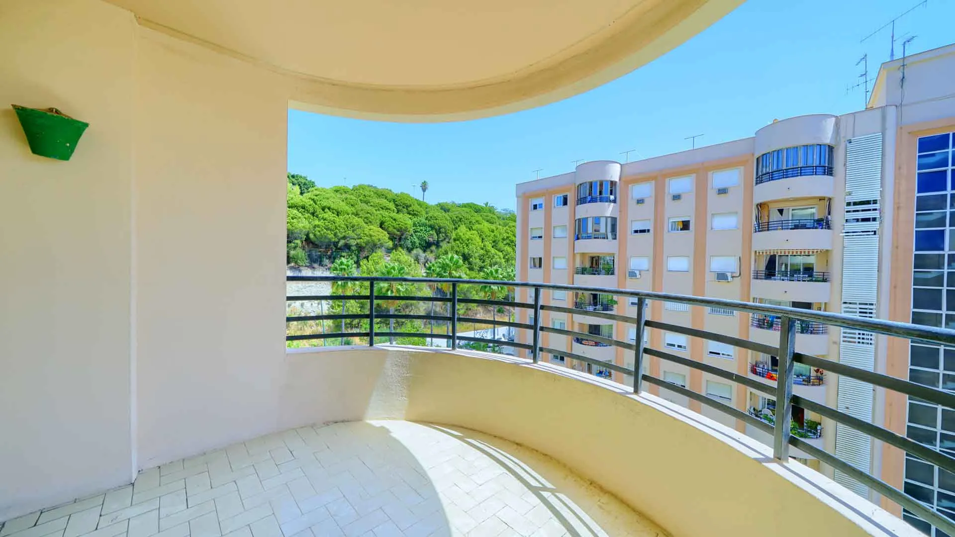 Ricardo Soriano, apartamento a la venta de 3 dormitorios