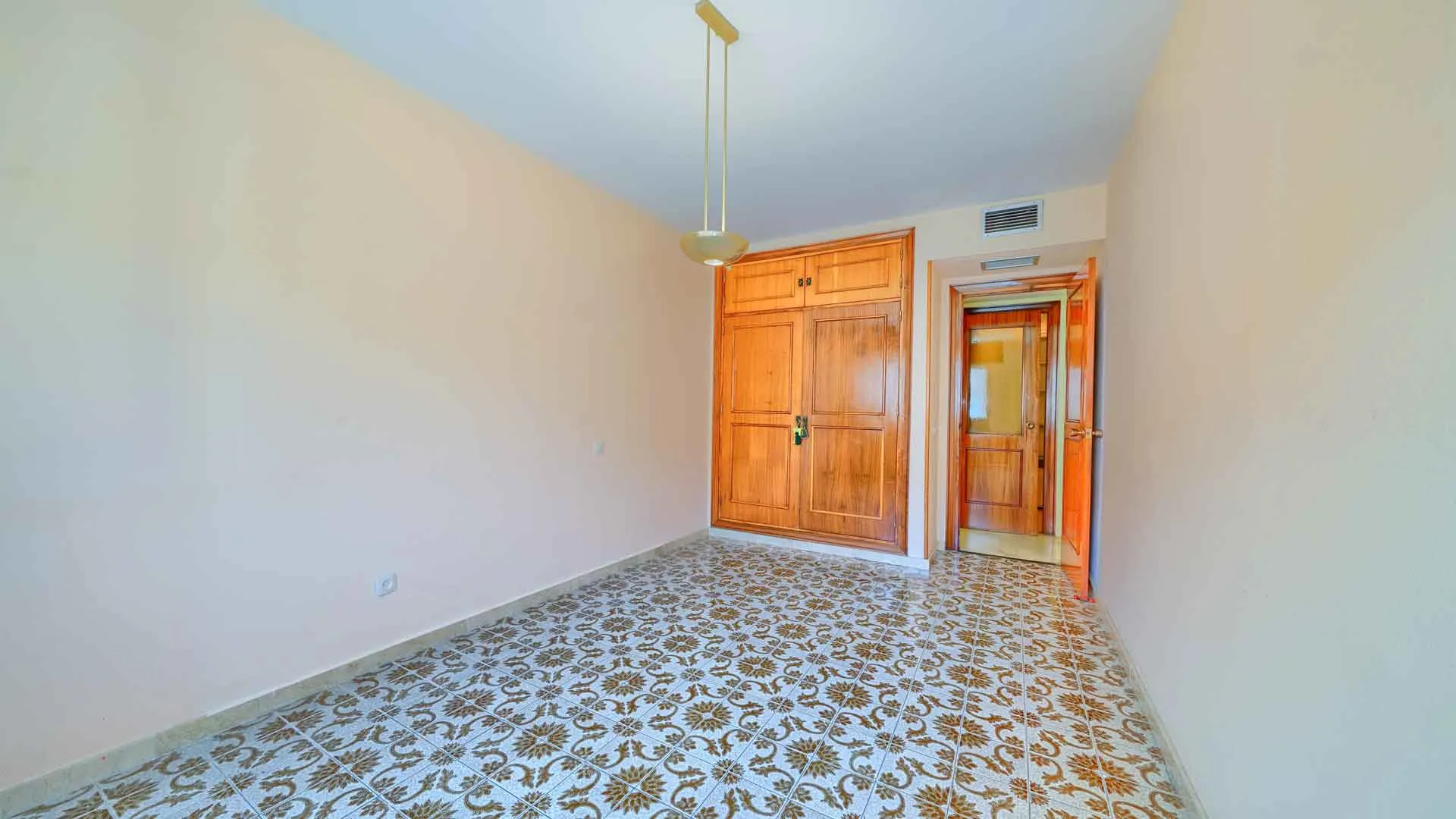 Ricardo Soriano, apartamento a la venta de 3 dormitorios