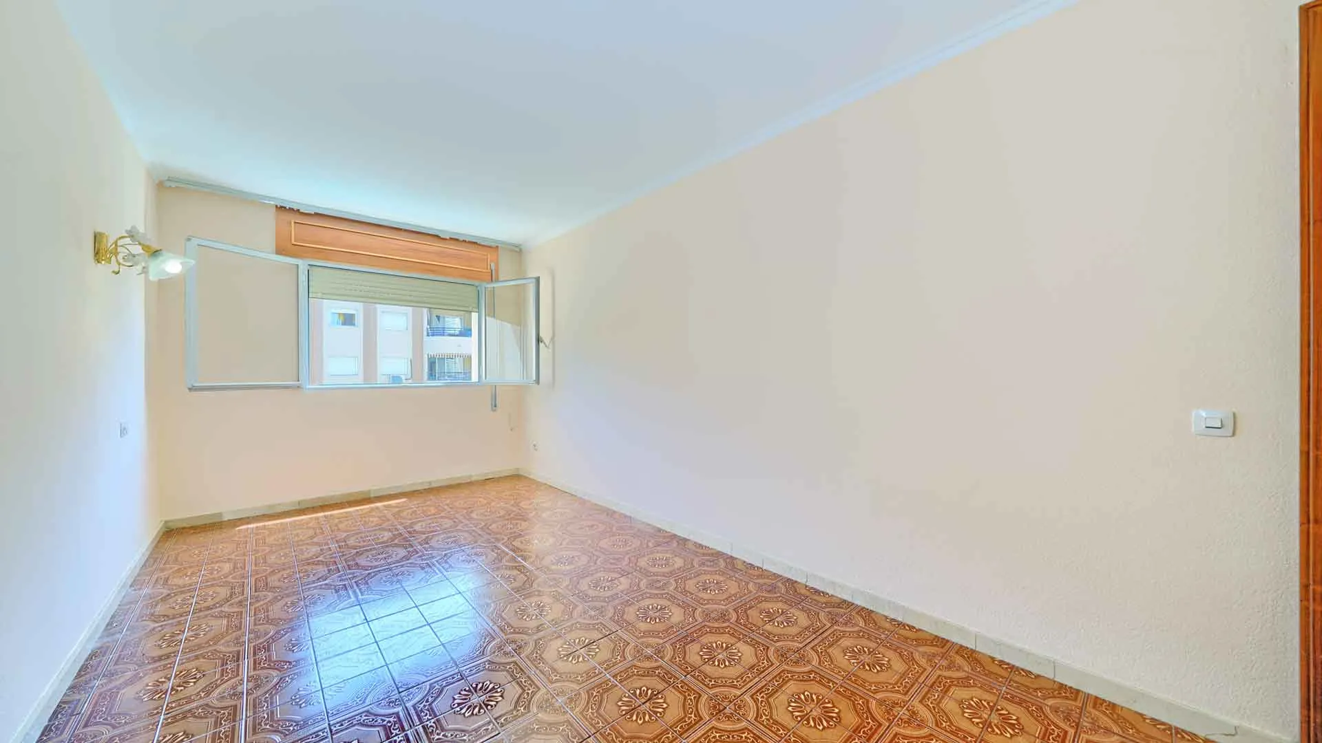 Ricardo Soriano, apartamento a la venta de 3 dormitorios