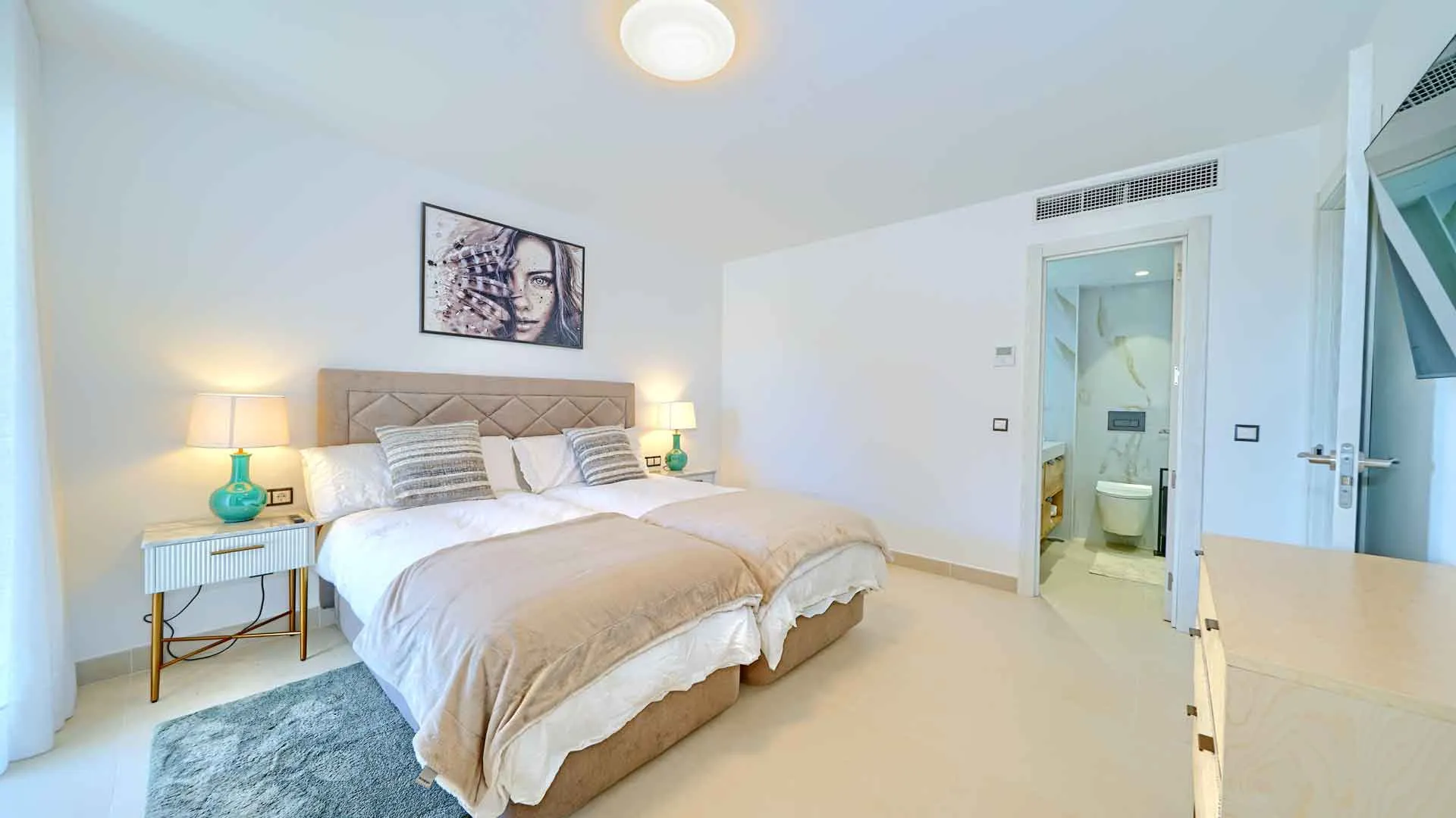 Se vende apartamento en Marbella Ciudad de 3 dormitorios