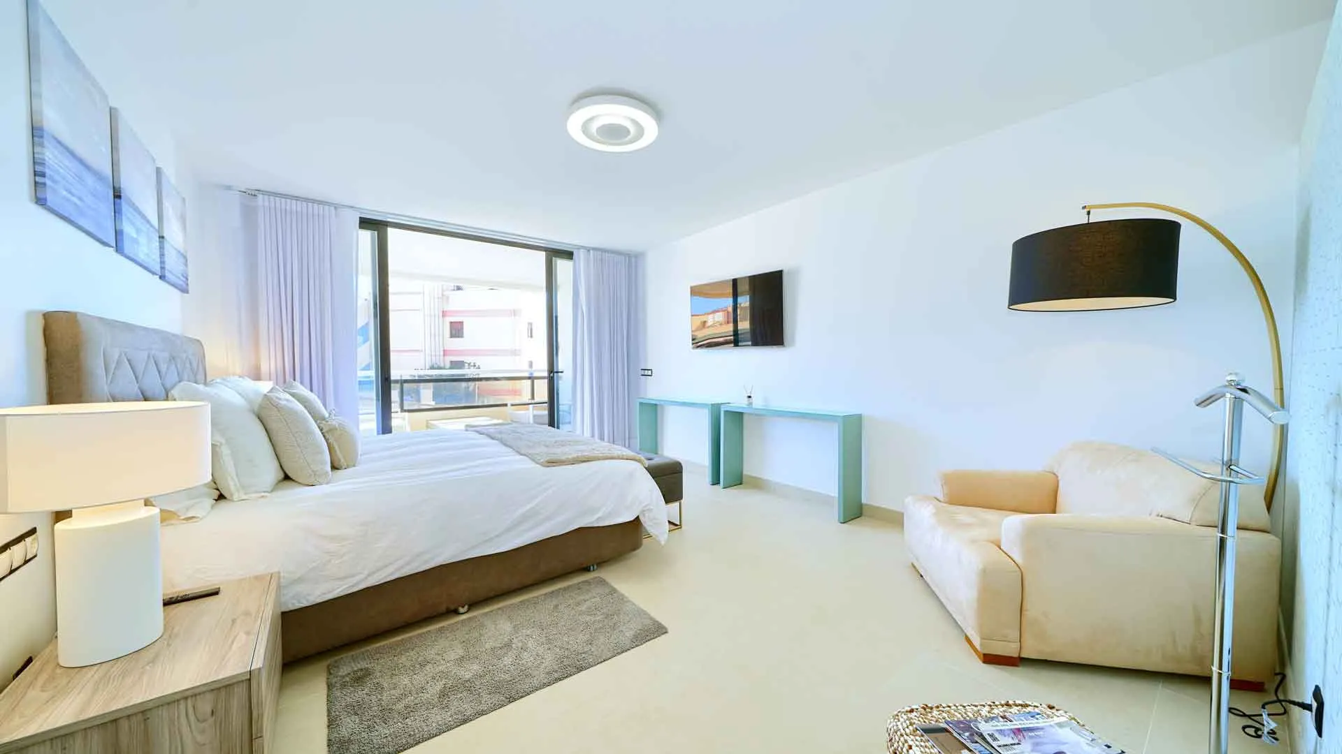 Se vende apartamento en Marbella Ciudad de 3 dormitorios