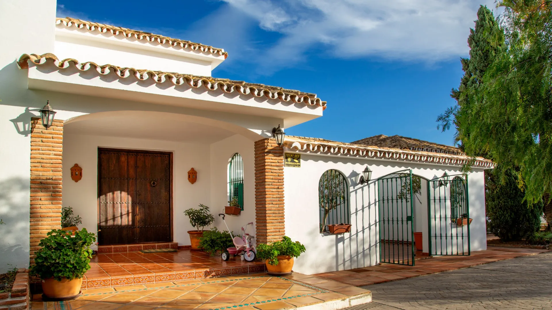 Se vende villa con 6 dormitorios en Mijas Costa