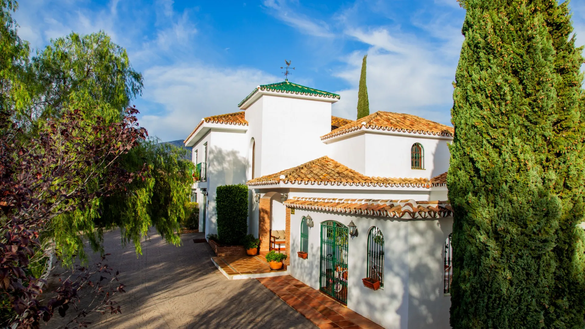Se vende villa con 6 dormitorios en Mijas Costa