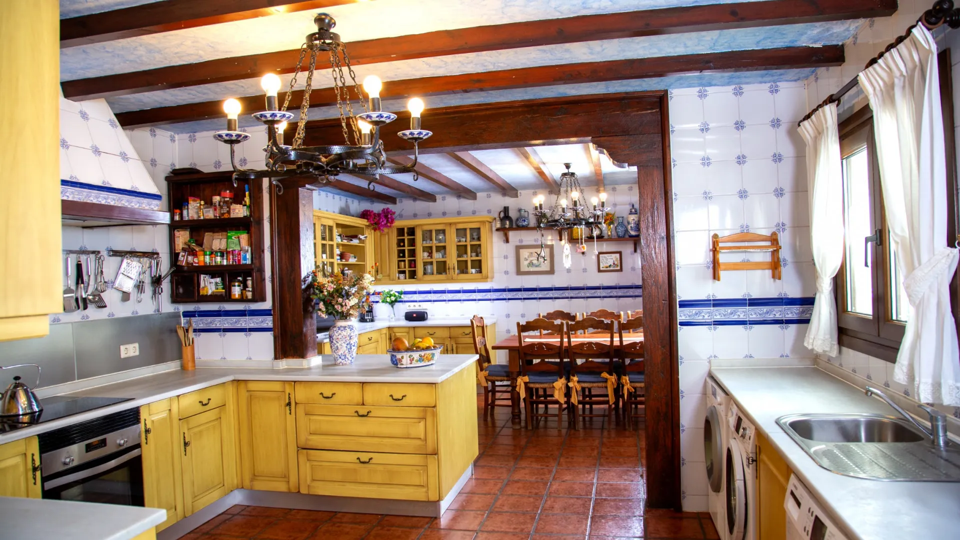 Se vende villa con 6 dormitorios en Mijas Costa