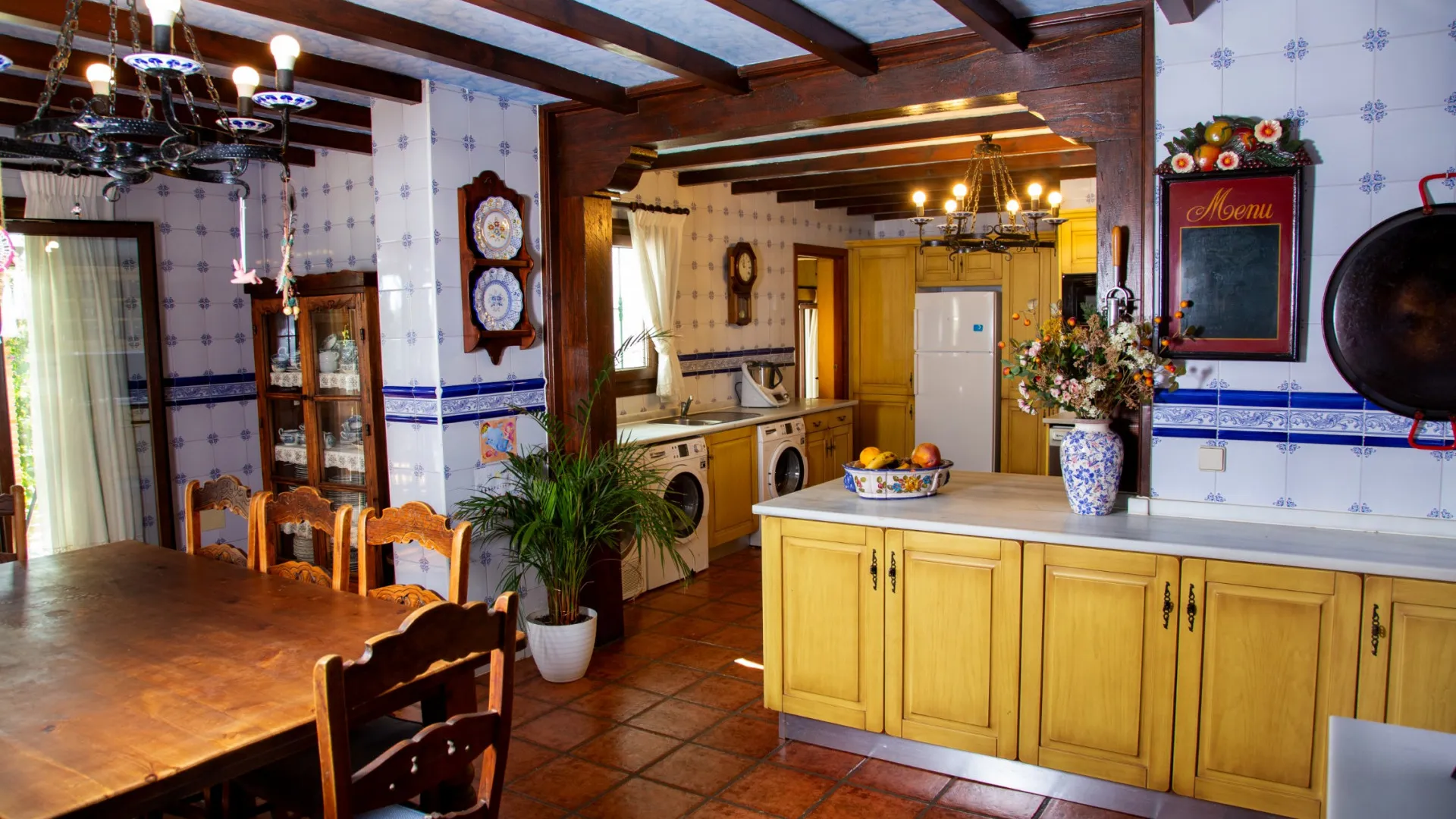 Se vende villa con 6 dormitorios en Mijas Costa